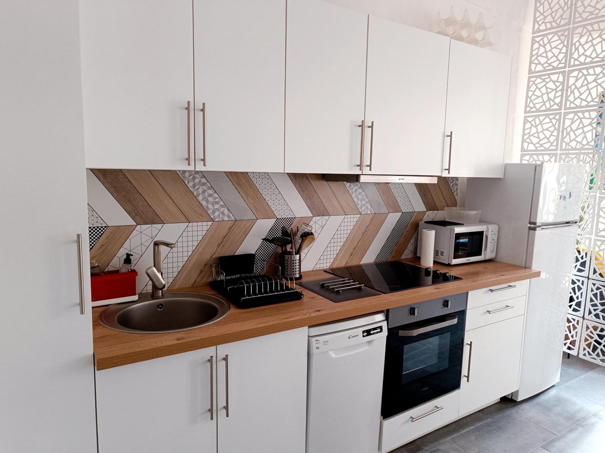 Appartement Grand 2 pièces rénové climatisé, vieil Antibes, proche port Extérieur photo